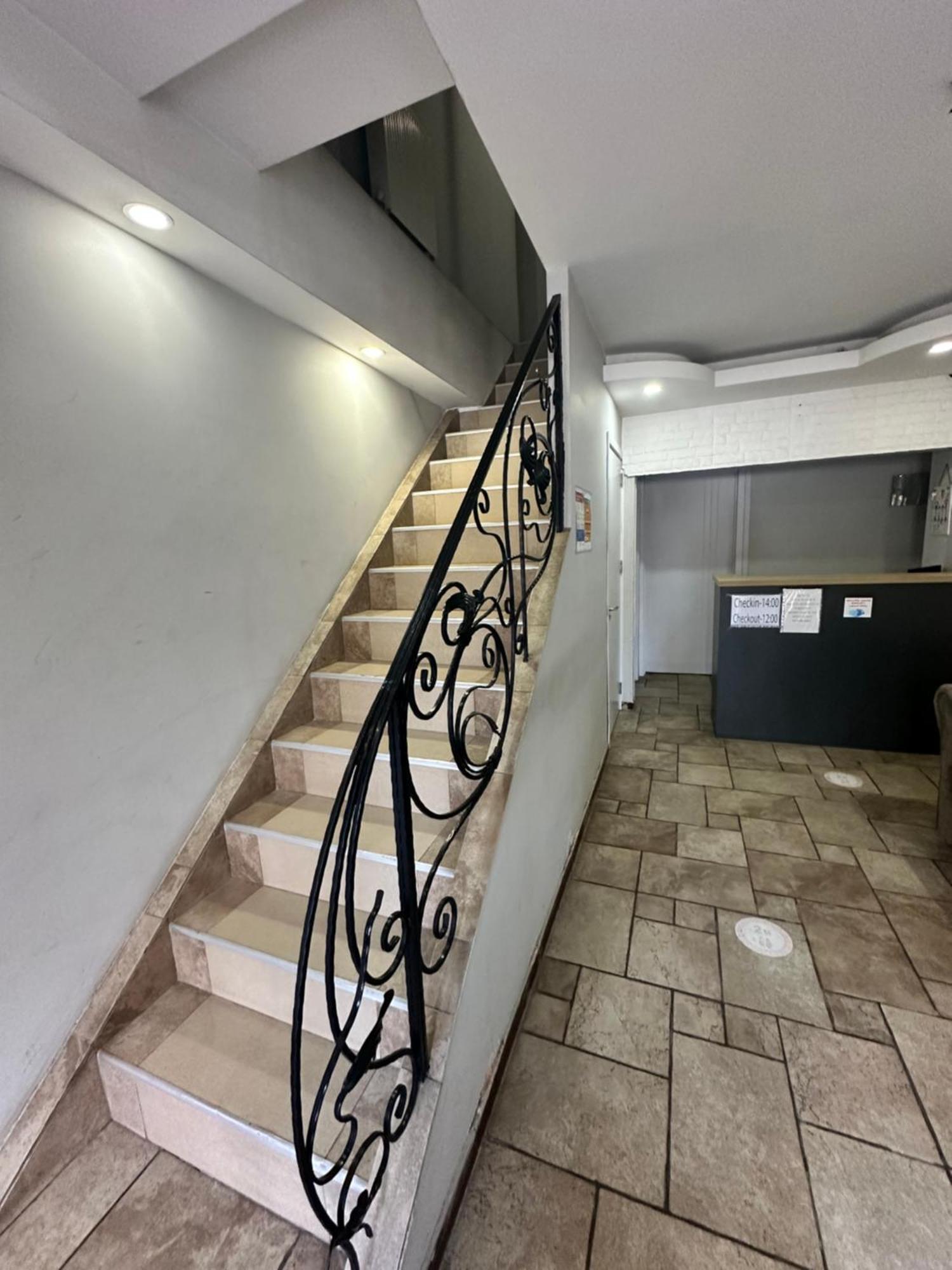 טביליסי Hotel Lile מראה חיצוני תמונה